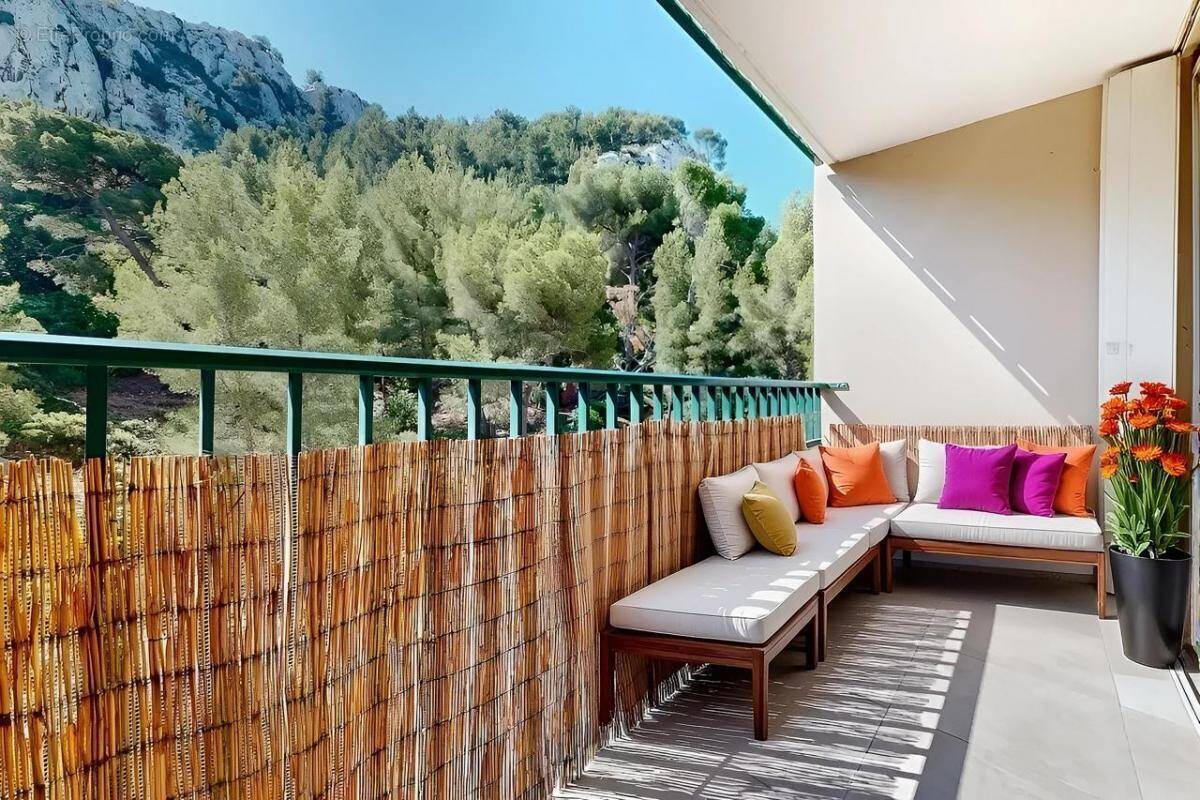 Appartement à MARSEILLE-9E