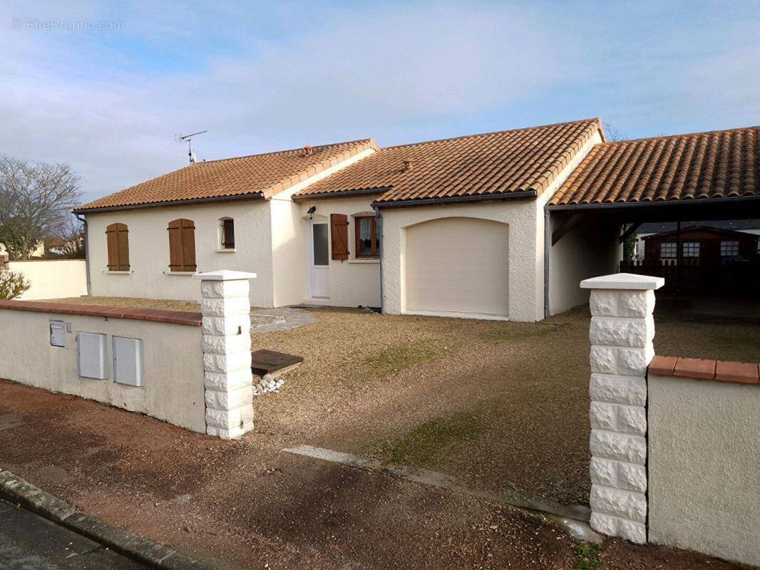 Maison à NAINTRE