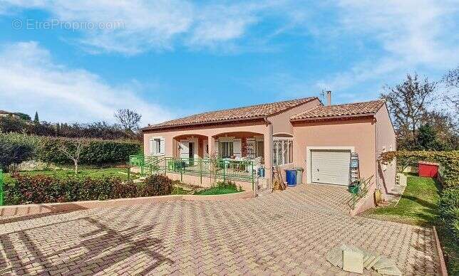 Maison à BLAUZAC