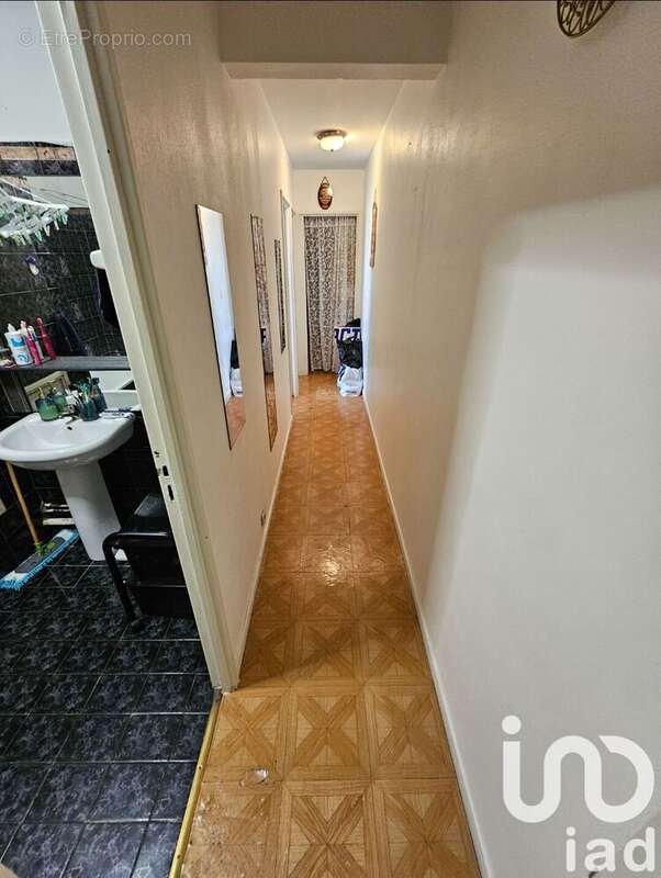 Photo 8 - Appartement à AUBERVILLIERS