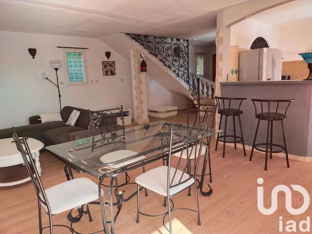 Photo 3 - Maison à MONTFORT-SUR-ARGENS