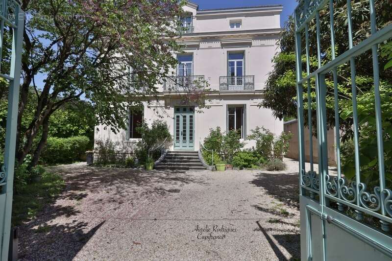 Maison à BOURG-EN-BRESSE