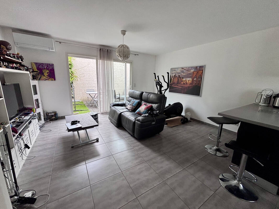 Appartement à PRADES-LE-LEZ