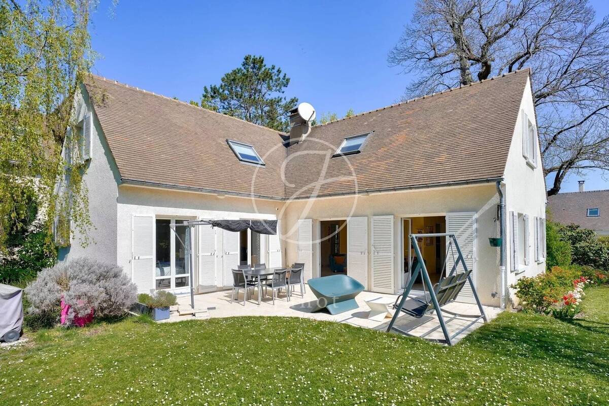Maison à MARLY-LE-ROI