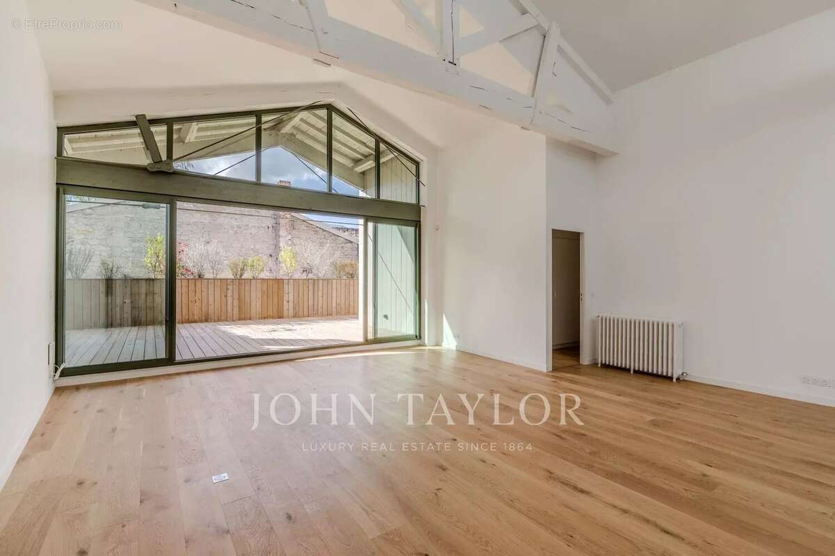 Appartement à BORDEAUX