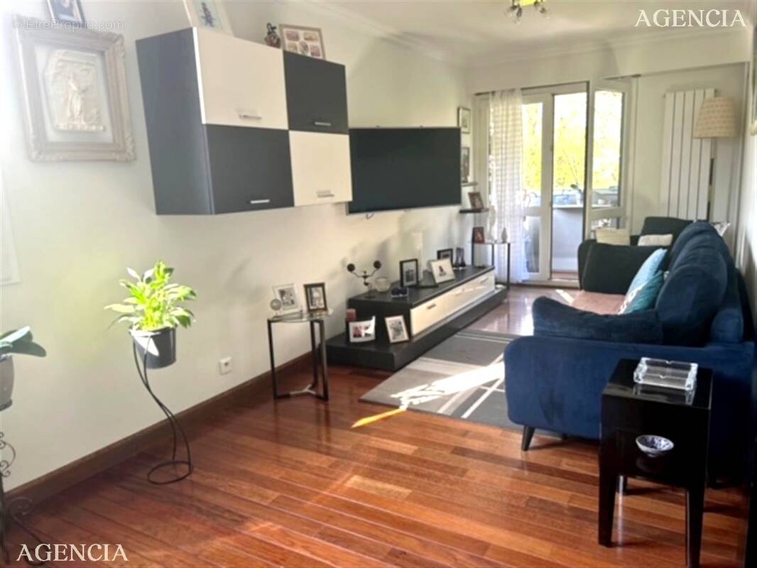 Appartement à SUCY-EN-BRIE