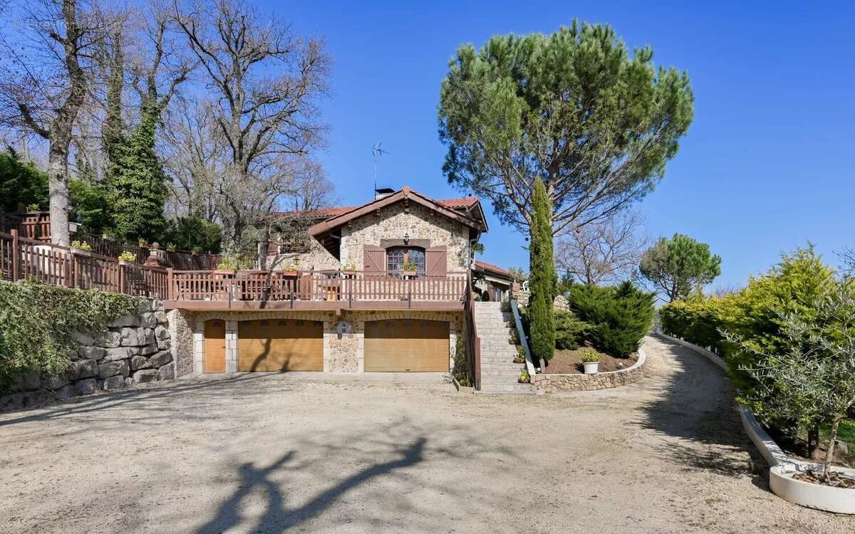 Maison à TALUYERS