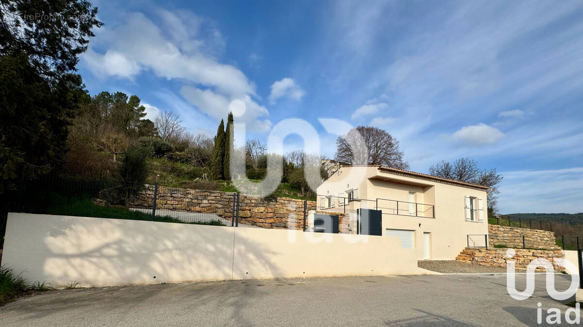 Photo 1 - Maison à SALERNES
