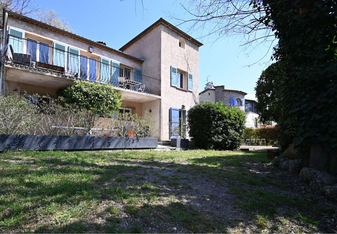 Maison à PEYMEINADE