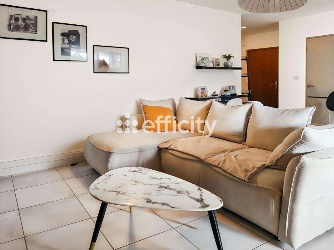 Appartement à BAILLARGUES