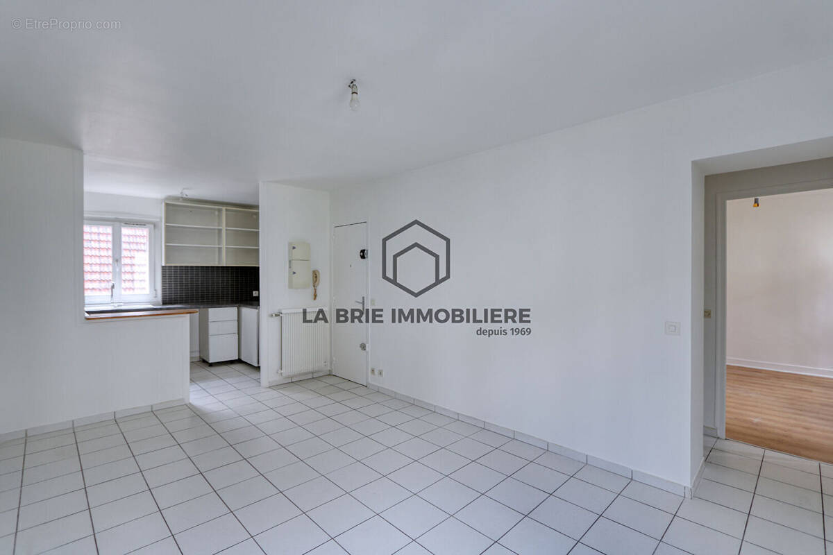 Appartement à VILLIERS-SUR-MARNE