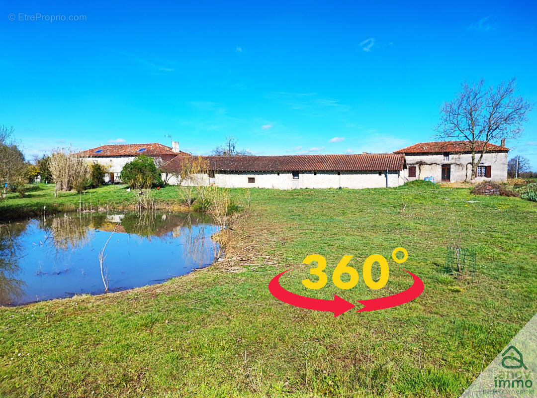 Maison à POITIERS