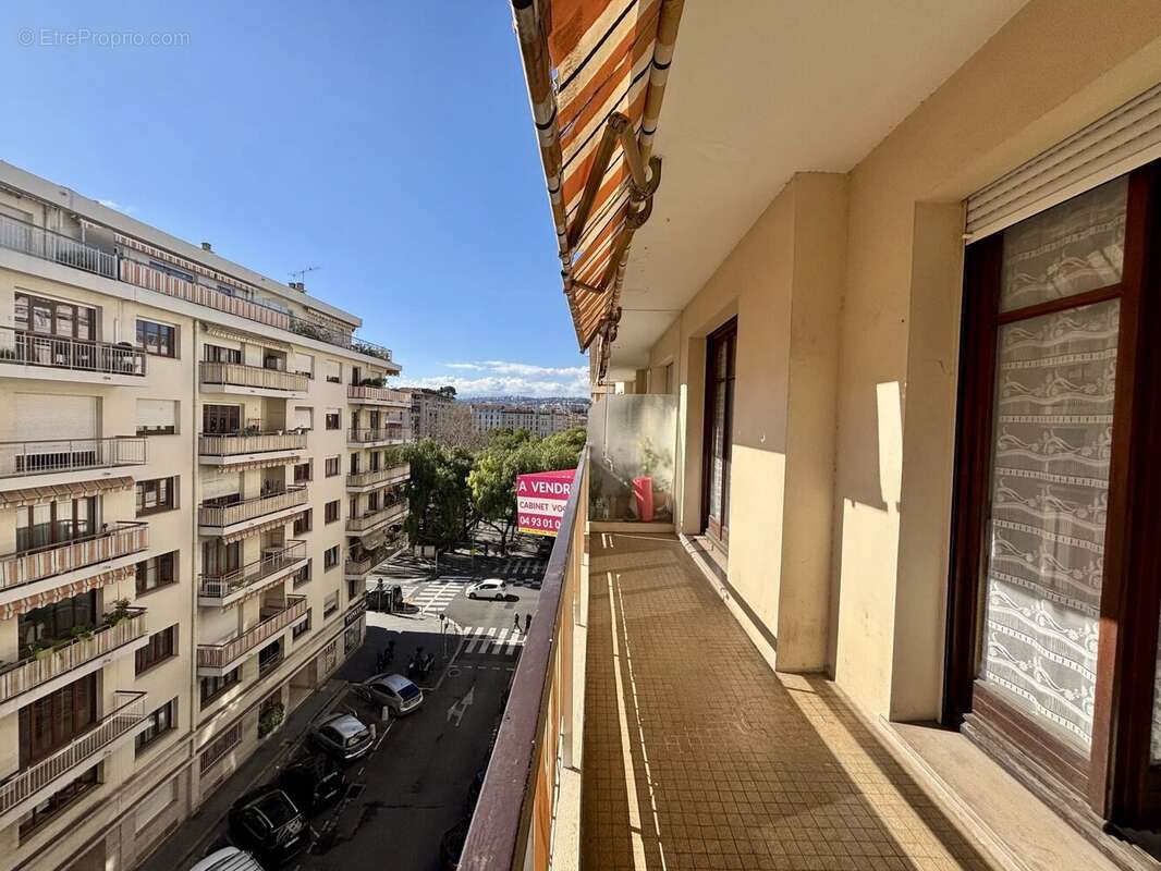 Appartement à NICE