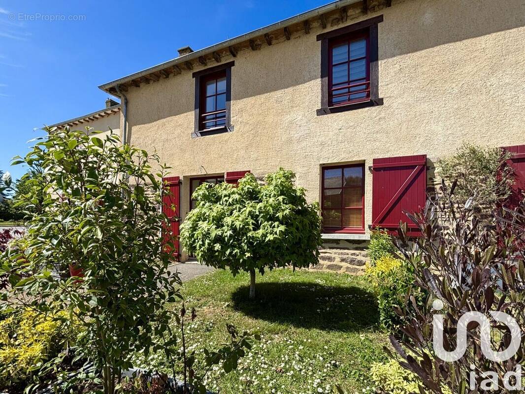 Photo 1 - Maison à MONTFORT-SUR-MEU