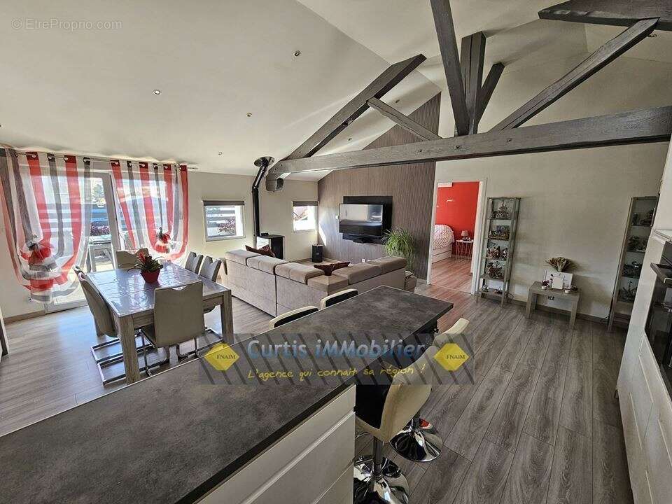 Appartement à FIRMINY