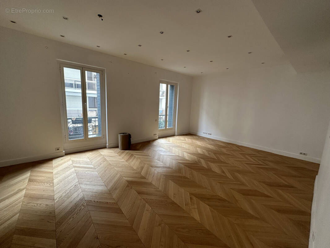 Maison à PARIS-15E