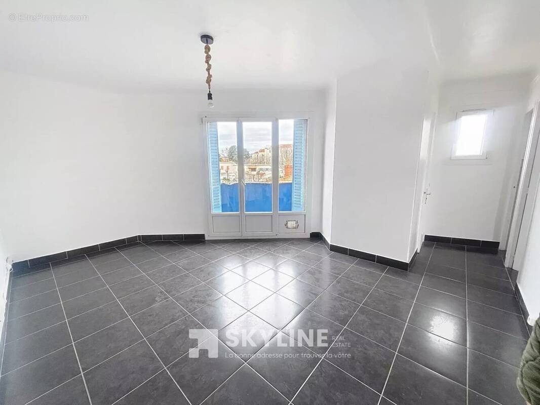Appartement à MARSEILLE-14E