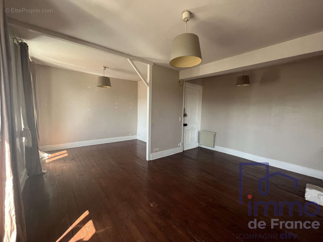 Appartement à SAINT-CHAMOND