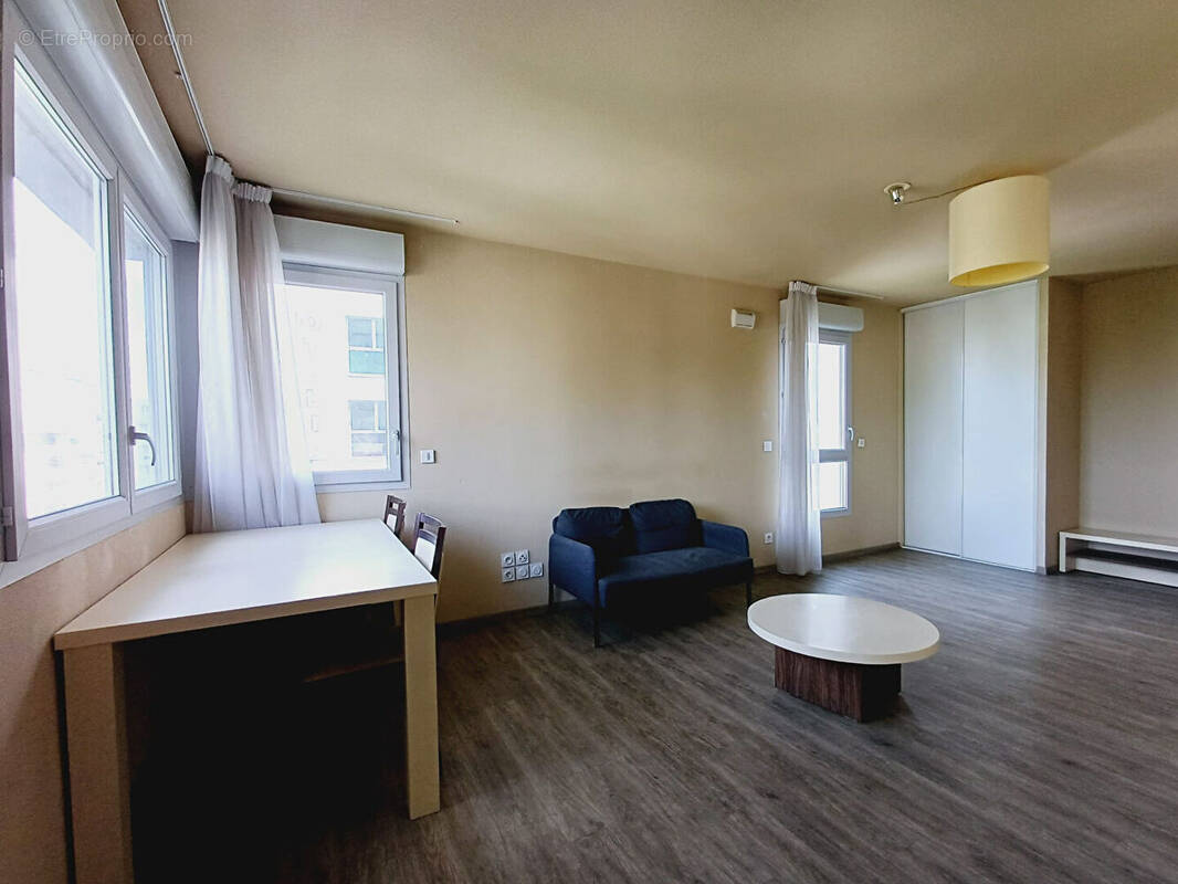Appartement à LYON-7E
