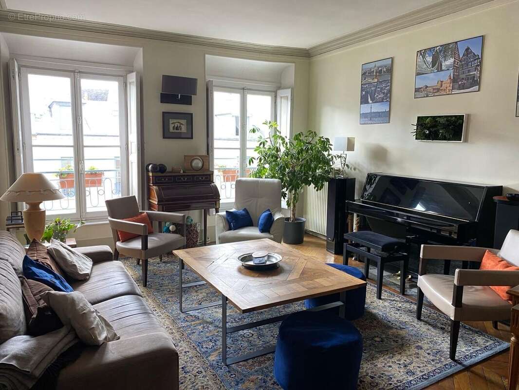 Appartement à VERSAILLES