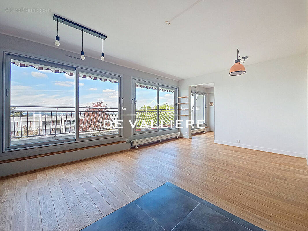 Appartement à RUEIL-MALMAISON