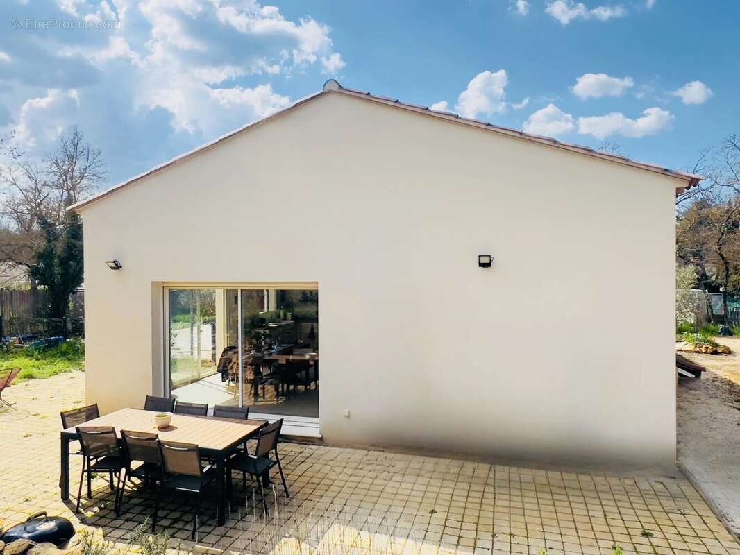 Maison à NANS-LES-PINS