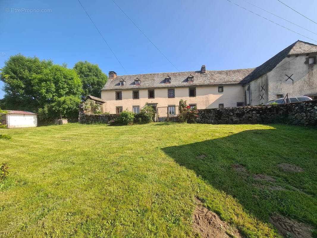 Maison à CONDOM-D&#039;AUBRAC