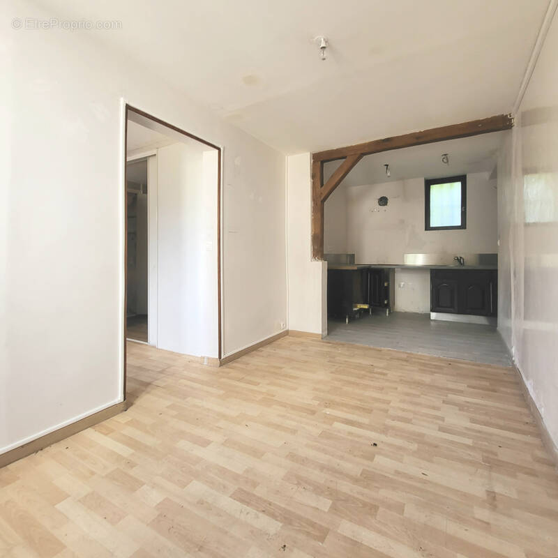Appartement à BOISSY-L&#039;AILLERIE