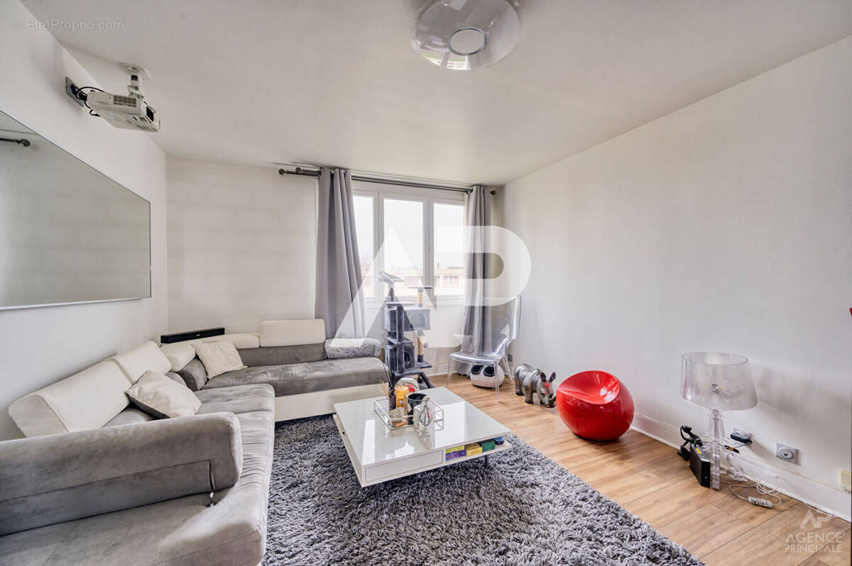 Appartement à RUEIL-MALMAISON