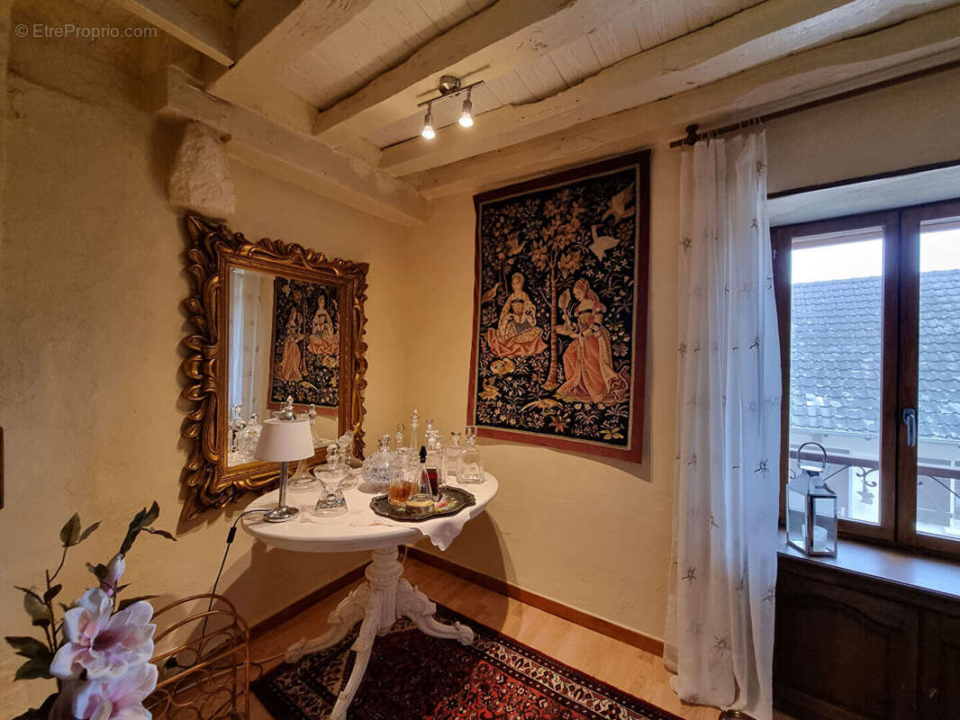 Maison à CHAILLAC