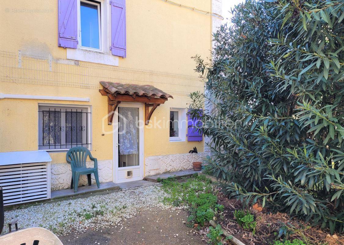 Maison à SALLES-D&#039;AUDE