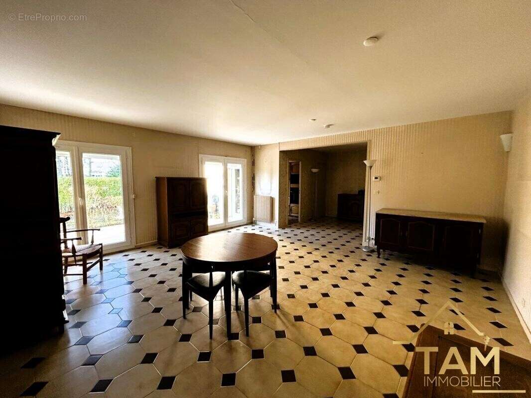 Appartement à MAUREPAS