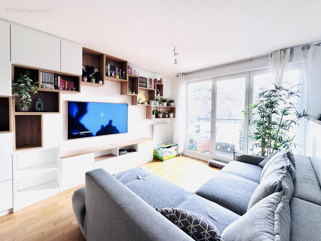 Appartement à CHATILLON