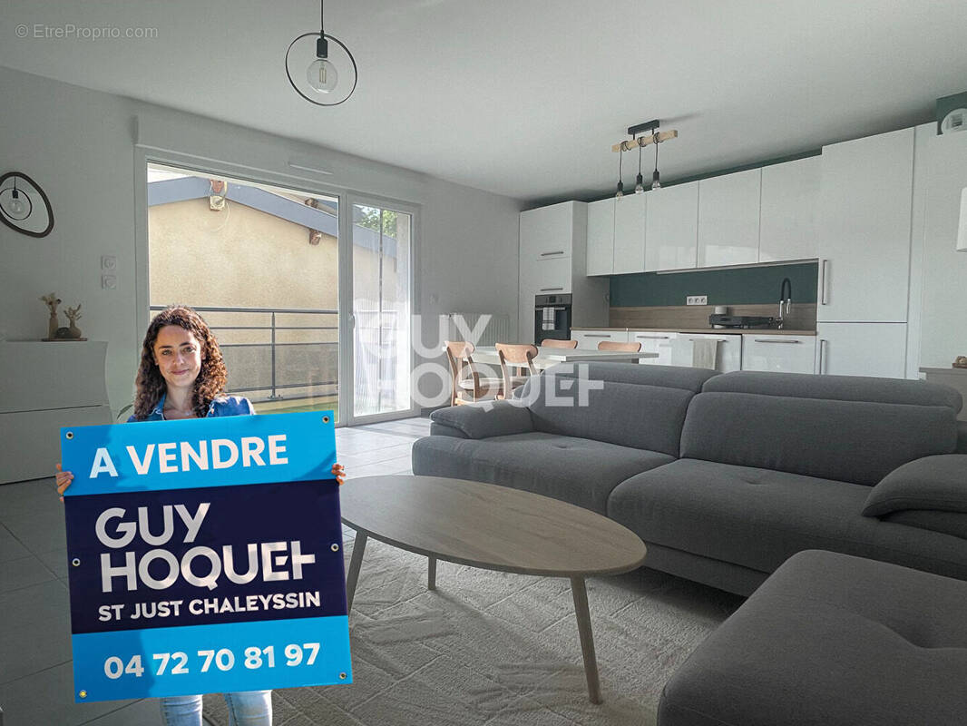 Appartement à LUZINAY