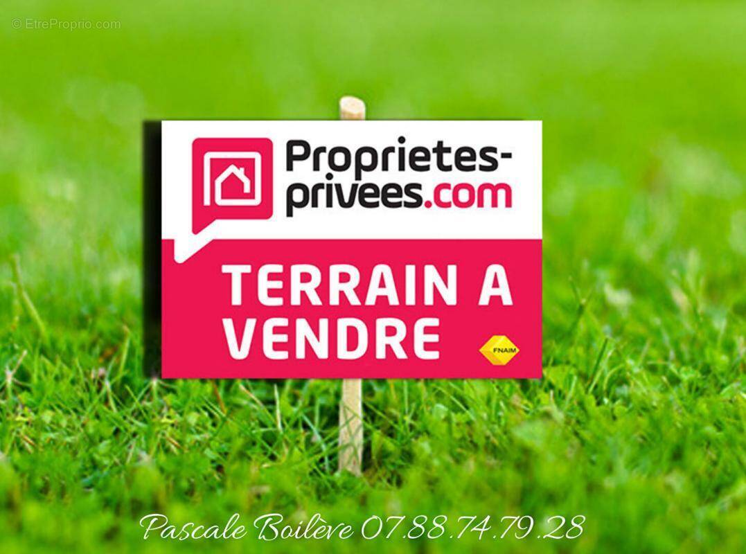 Terrain à VERNOIL