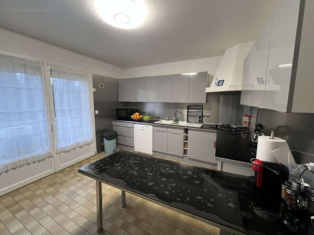 Maison à SARCELLES
