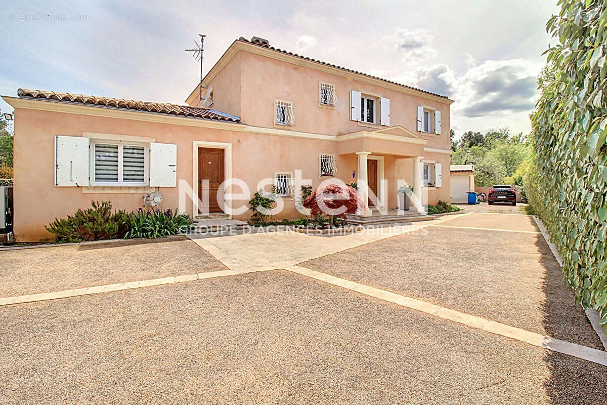 Maison à TRANS-EN-PROVENCE
