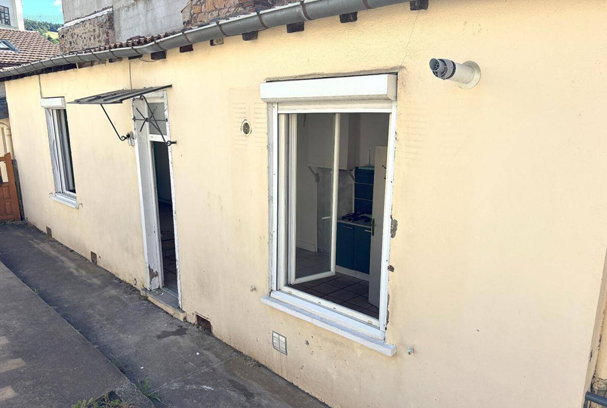 Appartement à SAINT-ETIENNE