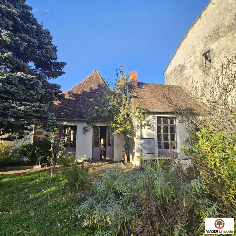 Maison à AUBUSSON