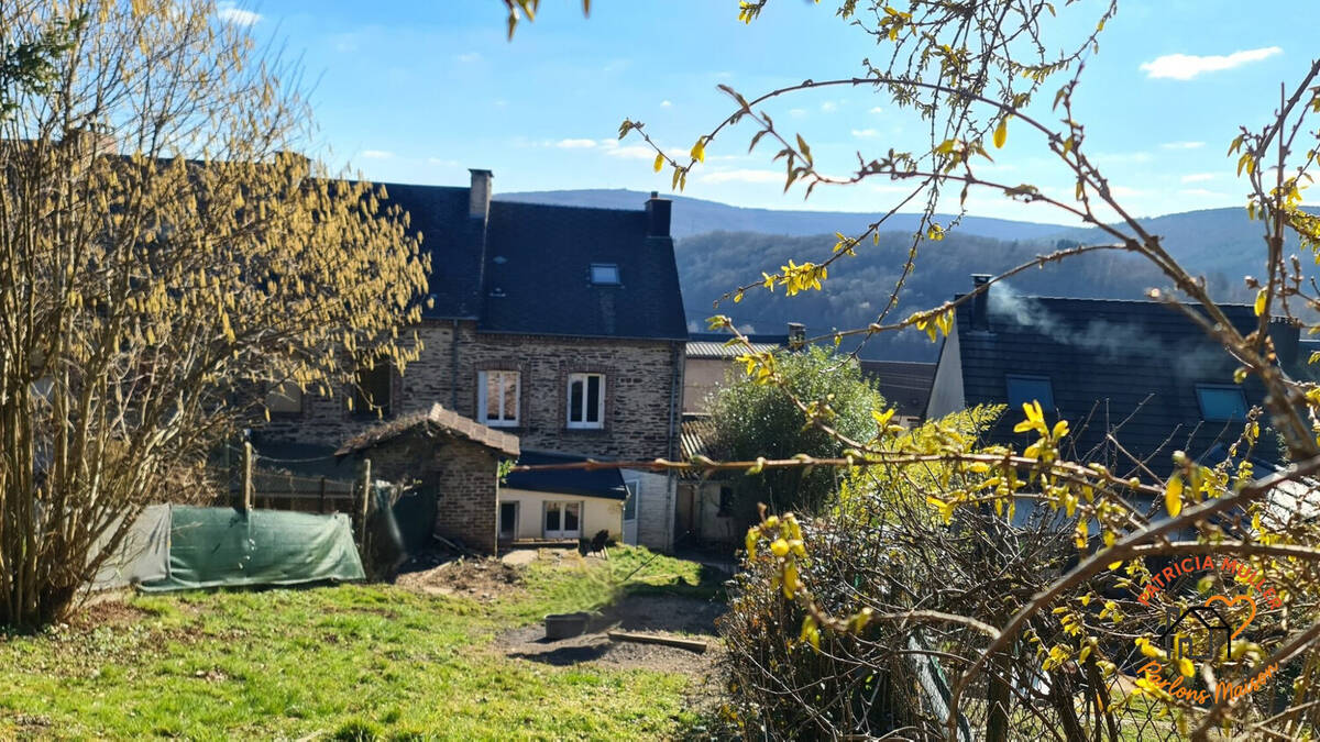 Maison à MONTHERME
