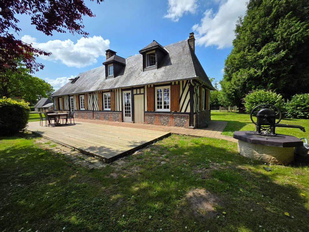 Maison à CORMEILLES