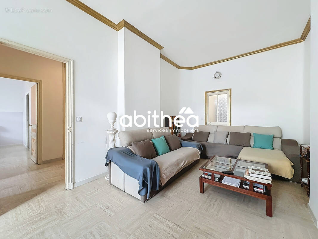 Appartement à BEZIERS