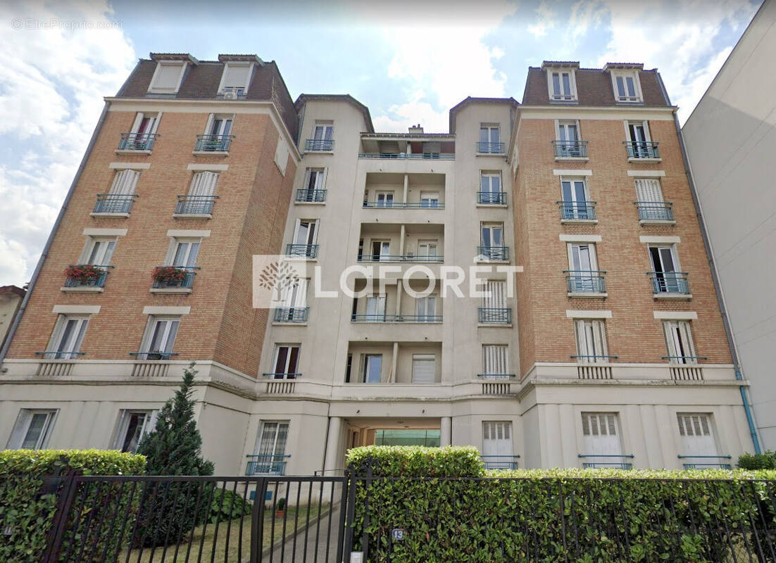 Appartement à VILLEMOMBLE