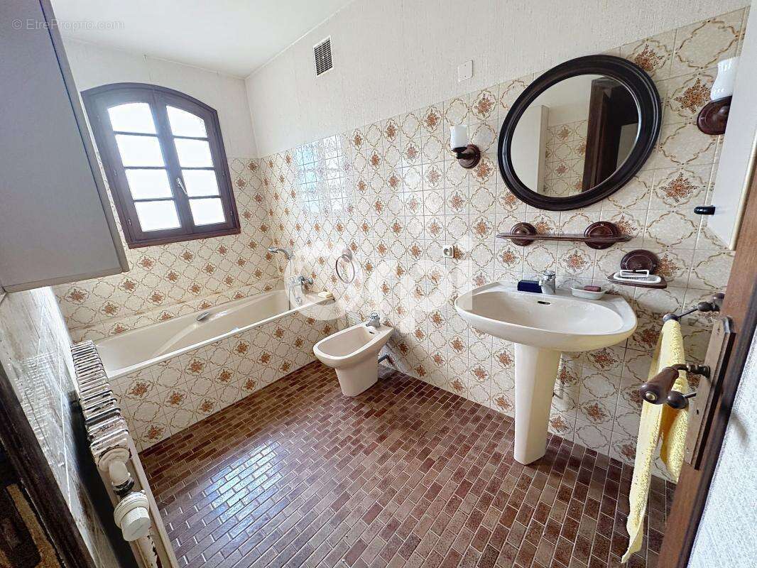 Maison à CHOISY-AU-BAC