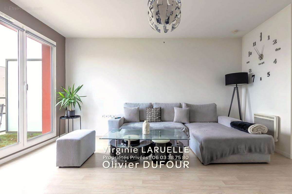 Appartement à SAINT-ETIENNE-DU-ROUVRAY