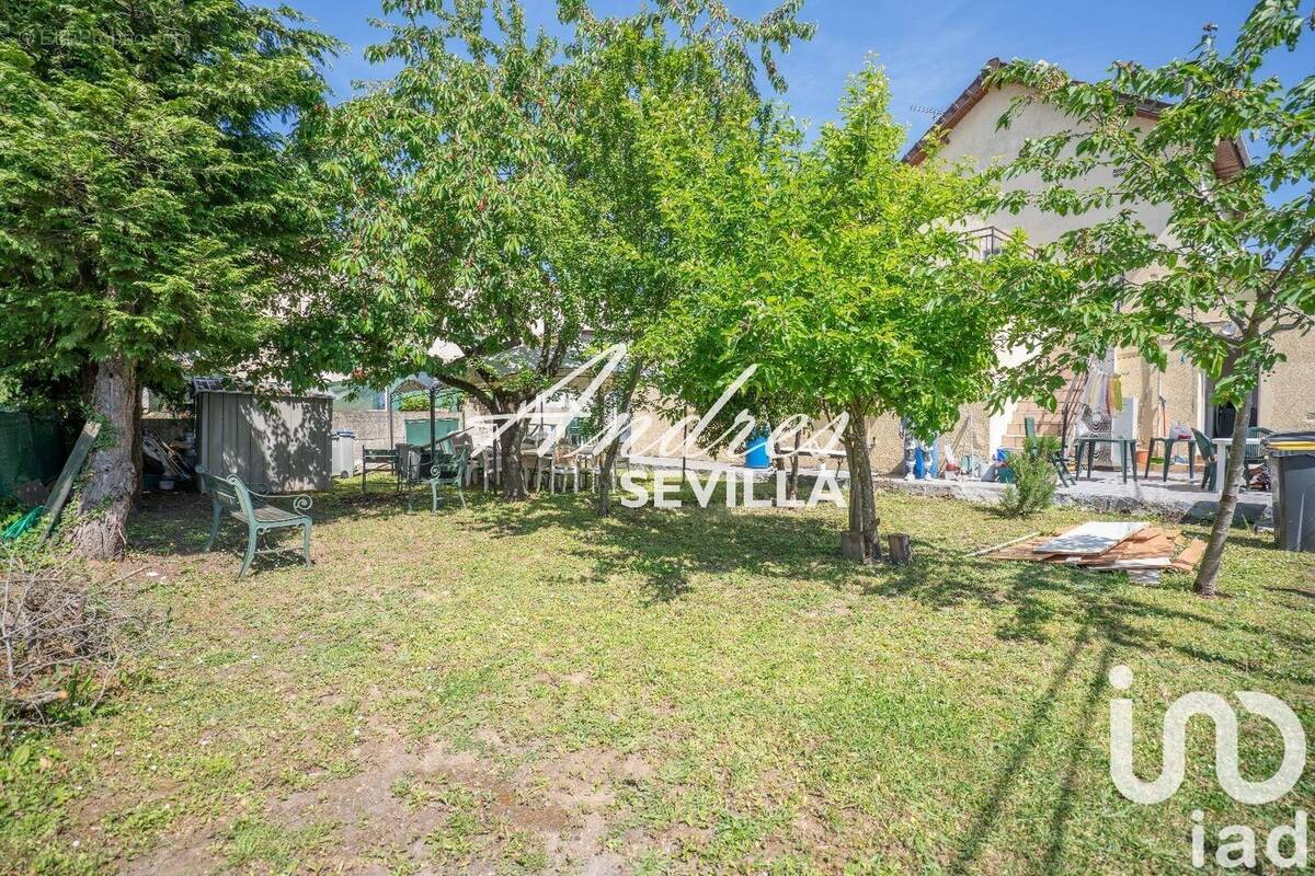 Photo 1 - Maison à GOUSSAINVILLE