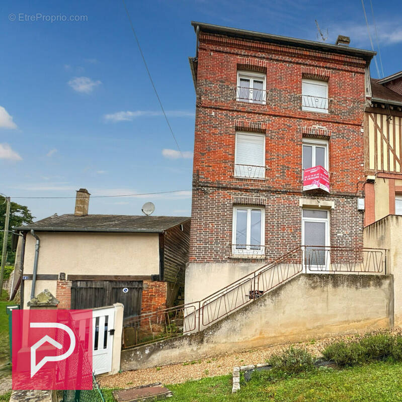Maison à BERNAY