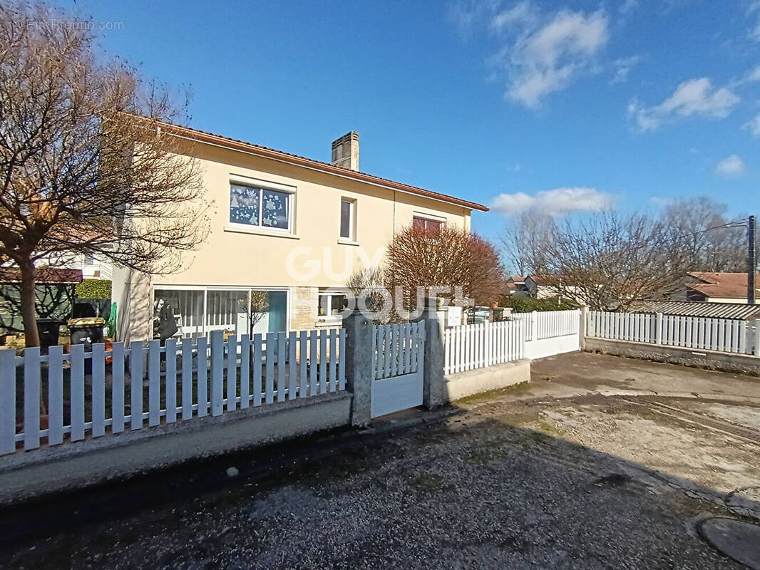 Maison à MIRAMONT-DE-GUYENNE