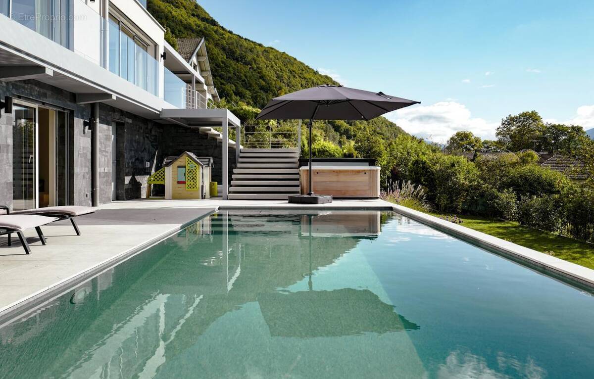 Maison à ANNECY-LE-VIEUX
