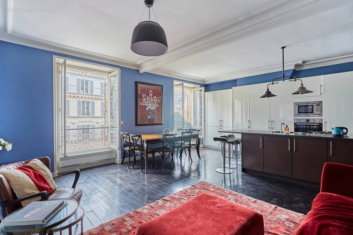 Appartement à PARIS-4E